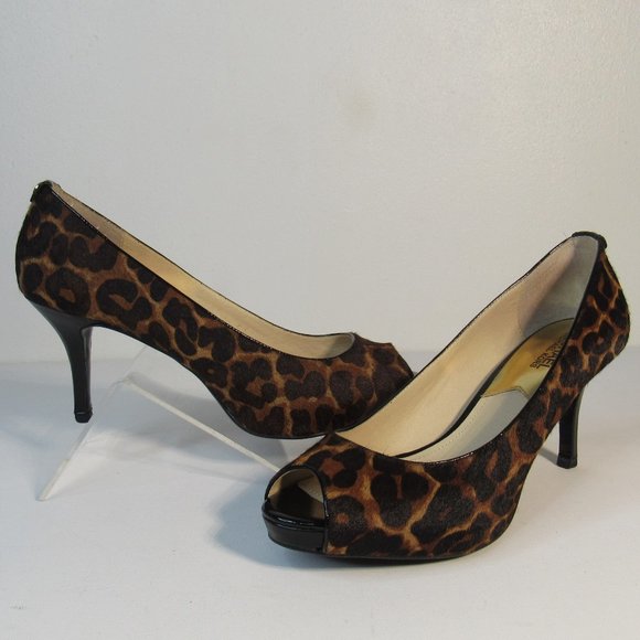 MICHAEL KORS Leopard Calf Hair Open Toe Pump - Picture 4 of 10